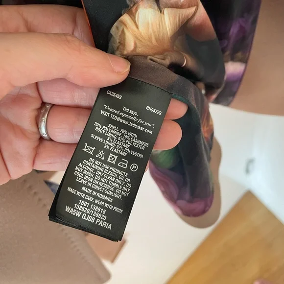 Ted Baker short coat - Picture 4 of 6